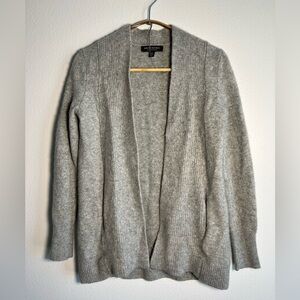 Banana Republic 100% cashmere cardigan